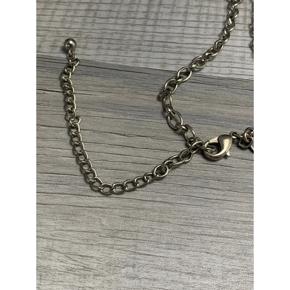 Chicos Silver Tone Mother of Pearl Shell Station Long Necklace 32 Inch 4502